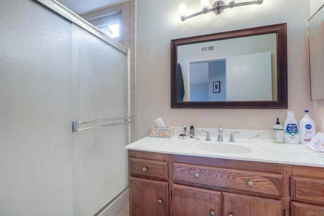 26030 Fox Run Ct, Murrieta, CA 92563