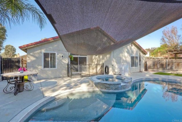 26030 Fox Run Ct, Murrieta, CA 92563