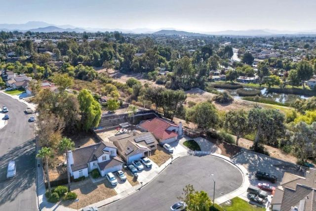 26030 Fox Run Ct, Murrieta, CA 92563