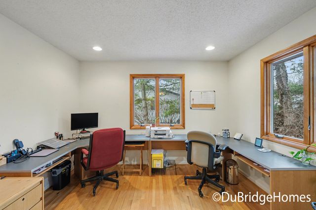 3101 Woodsboro Drive Ne, Grand Rapids Twp, MI 49525