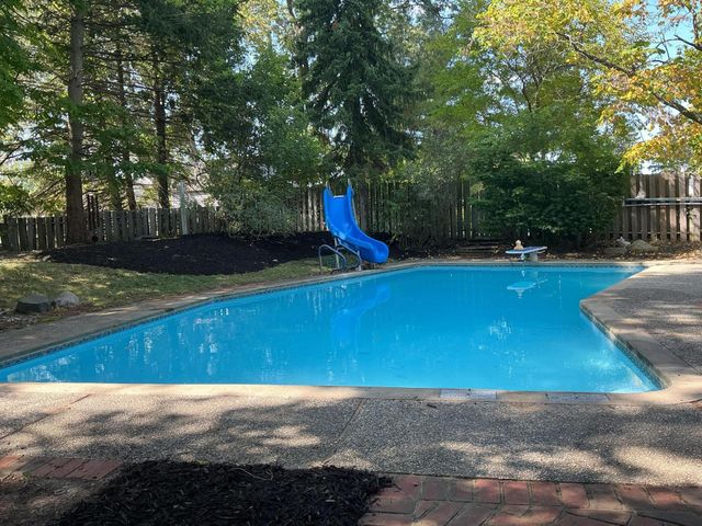 3101 Woodsboro Drive Ne, Grand Rapids Twp, MI 49525