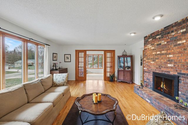 3101 Woodsboro Drive Ne, Grand Rapids Twp, MI 49525