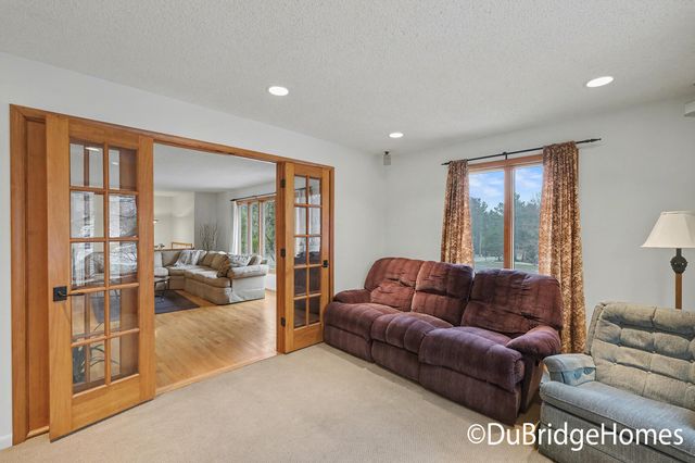 3101 Woodsboro Drive Ne, Grand Rapids Twp, MI 49525