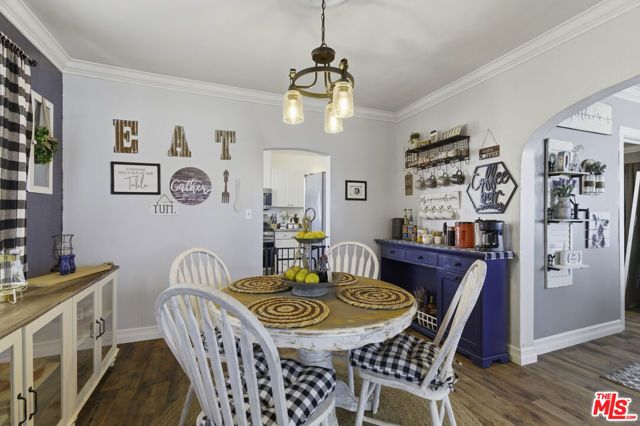 2901 California Avenue, Bakersfield, CA 93304