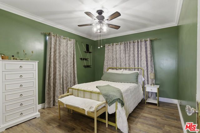 2901 California Avenue, Bakersfield, CA 93304