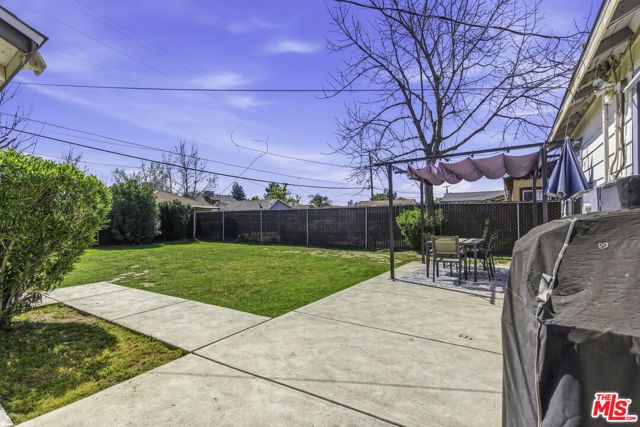 2901 California Avenue, Bakersfield, CA 93304