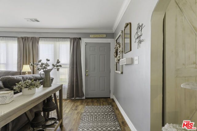 2901 California Avenue, Bakersfield, CA 93304