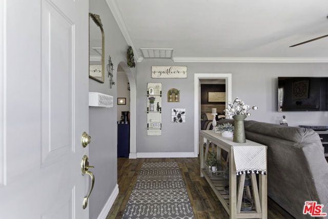 2901 California Avenue, Bakersfield, CA 93304