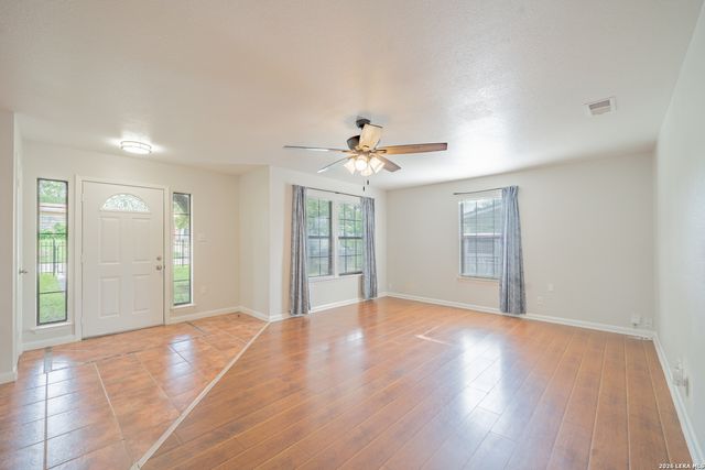 226 EDGE AVE, San Antonio, TX 78223