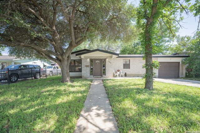 226 EDGE AVE, San Antonio, TX 78223