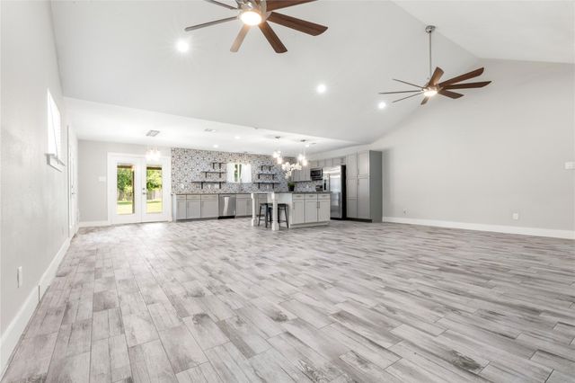 15151 Robin Trail, Conroe, TX 77302