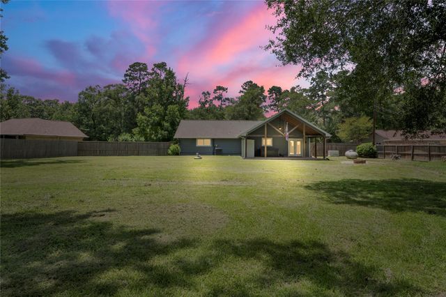 15151 Robin Trail, Conroe, TX 77302