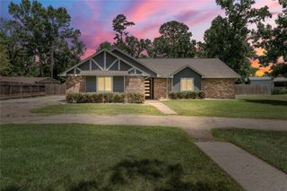 15151 Robin Trail, Conroe, TX 77302