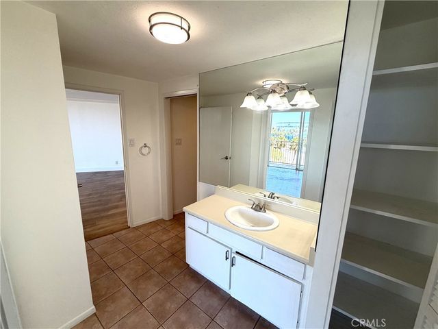 700 E Ocean 808, Long Beach, CA 90802