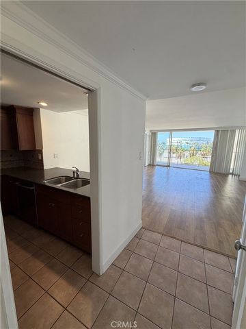 700 E Ocean 808, Long Beach, CA 90802