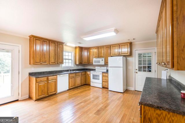 518 Pinegrove Drive, Dublin, GA 31021