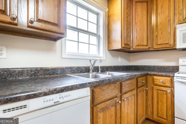 518 Pinegrove Drive, Dublin, GA 31021