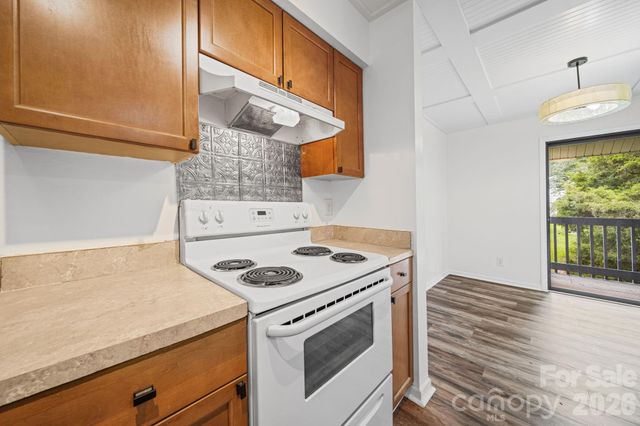11023 Harrowfield Road, Charlotte, NC 28226