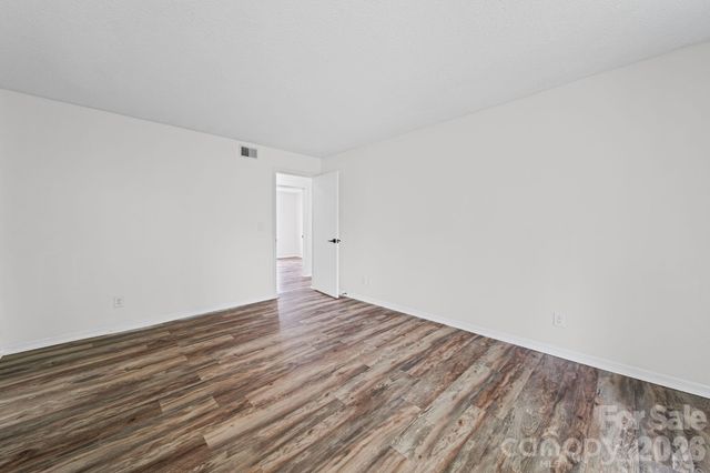 11023 Harrowfield Road, Charlotte, NC 28226