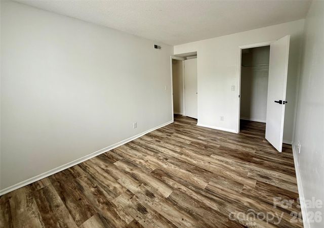 11023 Harrowfield Road, Charlotte, NC 28226