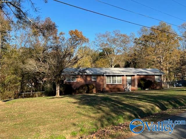 191 Mills Circle, Brownsboro, AL 35741