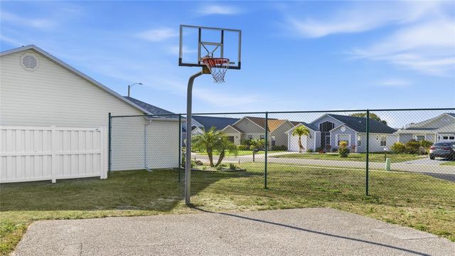 3949 37TH STREET COURT W, Bradenton, FL 34205