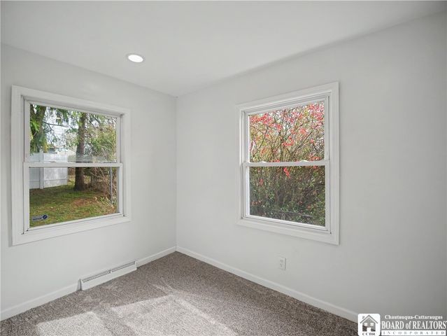 12 Waldemeere Avenue, Ellicott, NY 14733