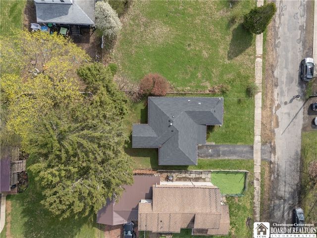 12 Waldemeere Avenue, Ellicott, NY 14733