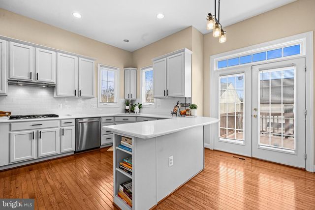 13042 TAVERNER LOOP, Woodbridge, VA 22192