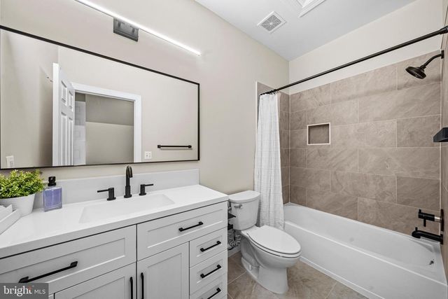 13042 TAVERNER LOOP, Woodbridge, VA 22192