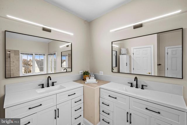 13042 TAVERNER LOOP, Woodbridge, VA 22192