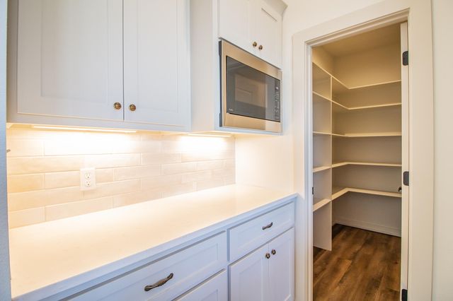 2110 County Rd 7820, Lubbock, TX 79423