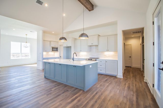 2110 County Rd 7820, Lubbock, TX 79423