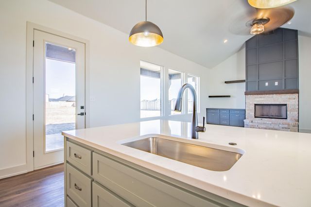 2110 County Rd 7820, Lubbock, TX 79423