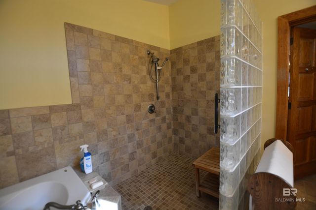 11878 Village Green Drive, Magnolia Springs, AL 36555