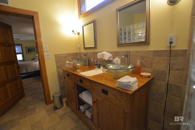 11878 Village Green Drive, Magnolia Springs, AL 36555