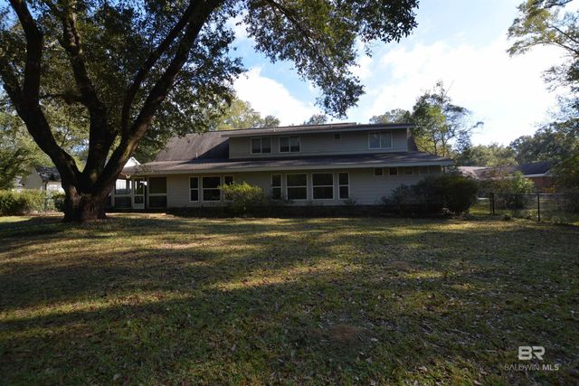 11878 Village Green Drive, Magnolia Springs, AL 36555