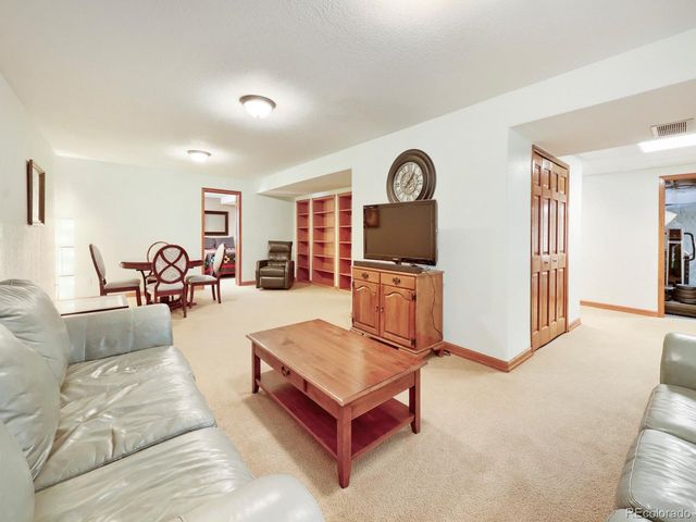 345 Cherry St, Castle Rock, CO 80104