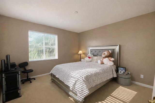 1381 Beacon Circle, Wellington, FL 33414