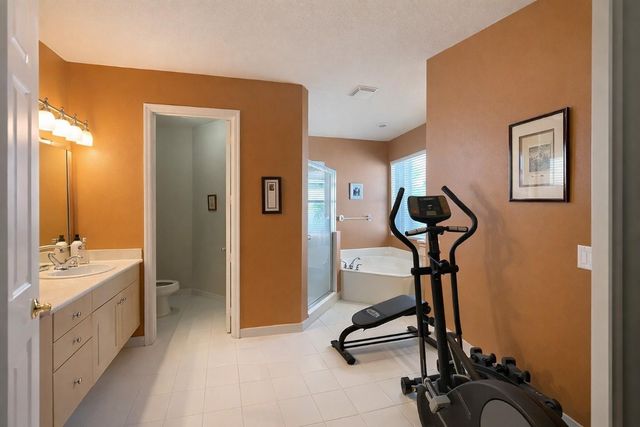 1381 Beacon Circle, Wellington, FL 33414