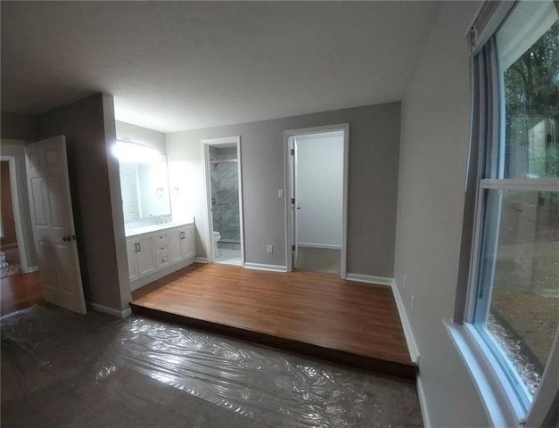 50 Parkmont Drive, Roswell, GA 30076