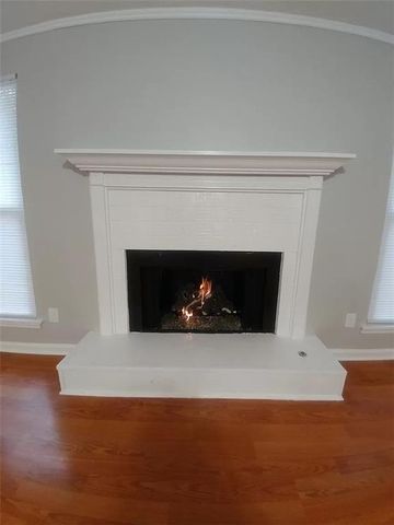 50 Parkmont Drive, Roswell, GA 30076