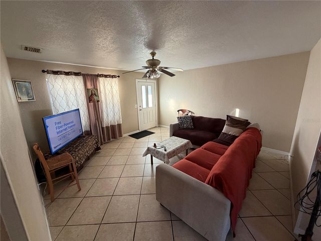 327 SALINA DRIVE, Altamonte Springs, FL 32701