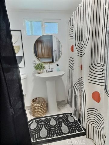 19548 E Cypress Street 17, Covina, CA 91724