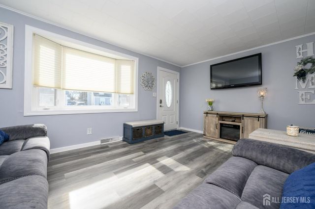 4 North Street, Spotswood, NJ 08884