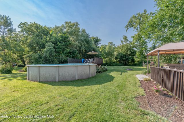 119 Lighthouse Drive, Saugerties, NY 12477