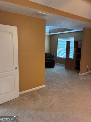 4323 Grove Lake Street, Loganville, GA 30052