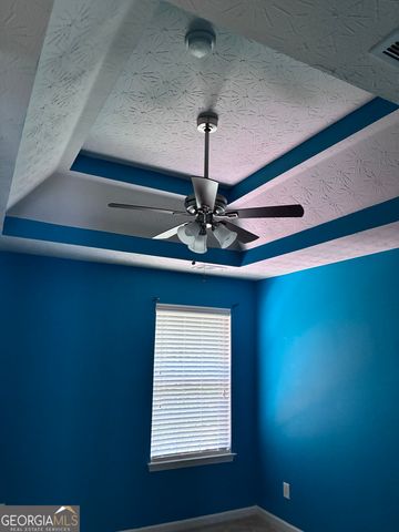 4323 Grove Lake Street, Loganville, GA 30052