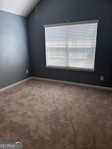 4323 Grove Lake Street, Loganville, GA 30052