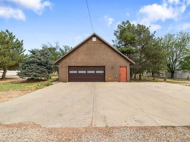 29465 E US Hwy 50, Pueblo, CO 81006